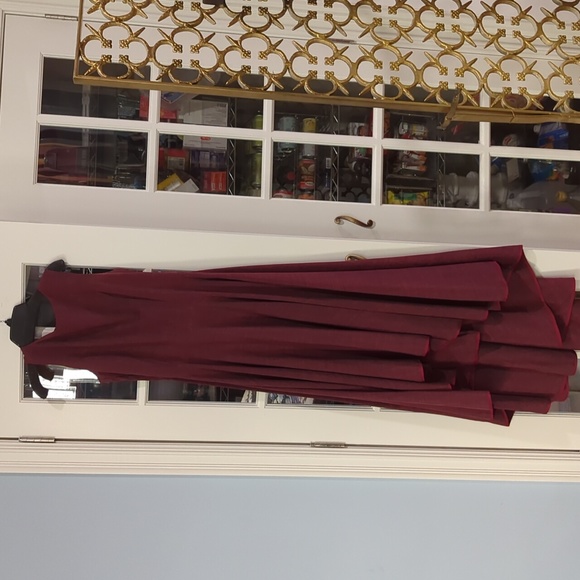 Hi-Lo sleeveless dress - Picture 1 of 2